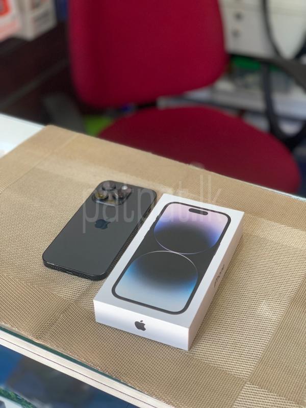 IPhone 14 Pro ads-image-1