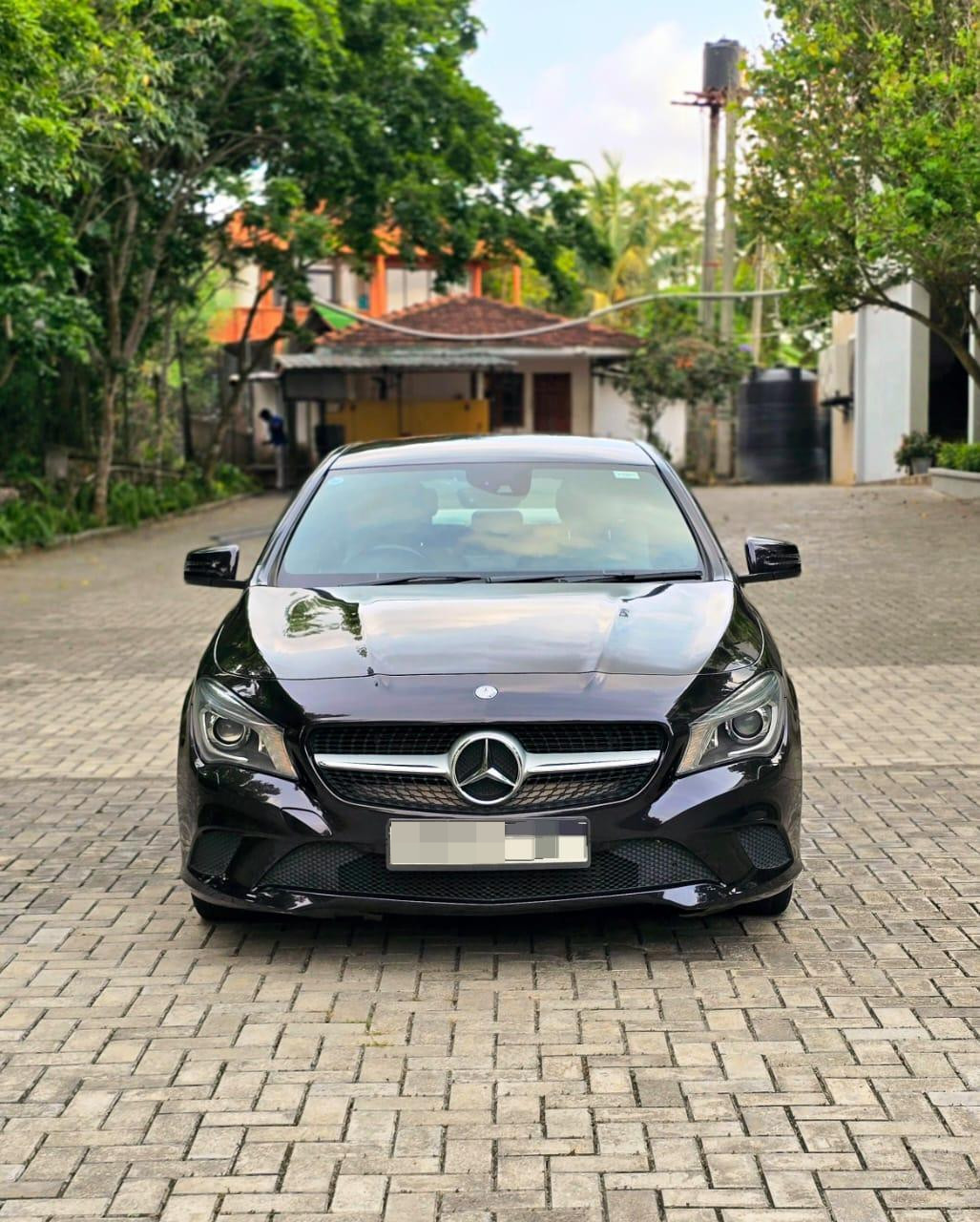 Mercedes Benz C200 2014 ads-image-1