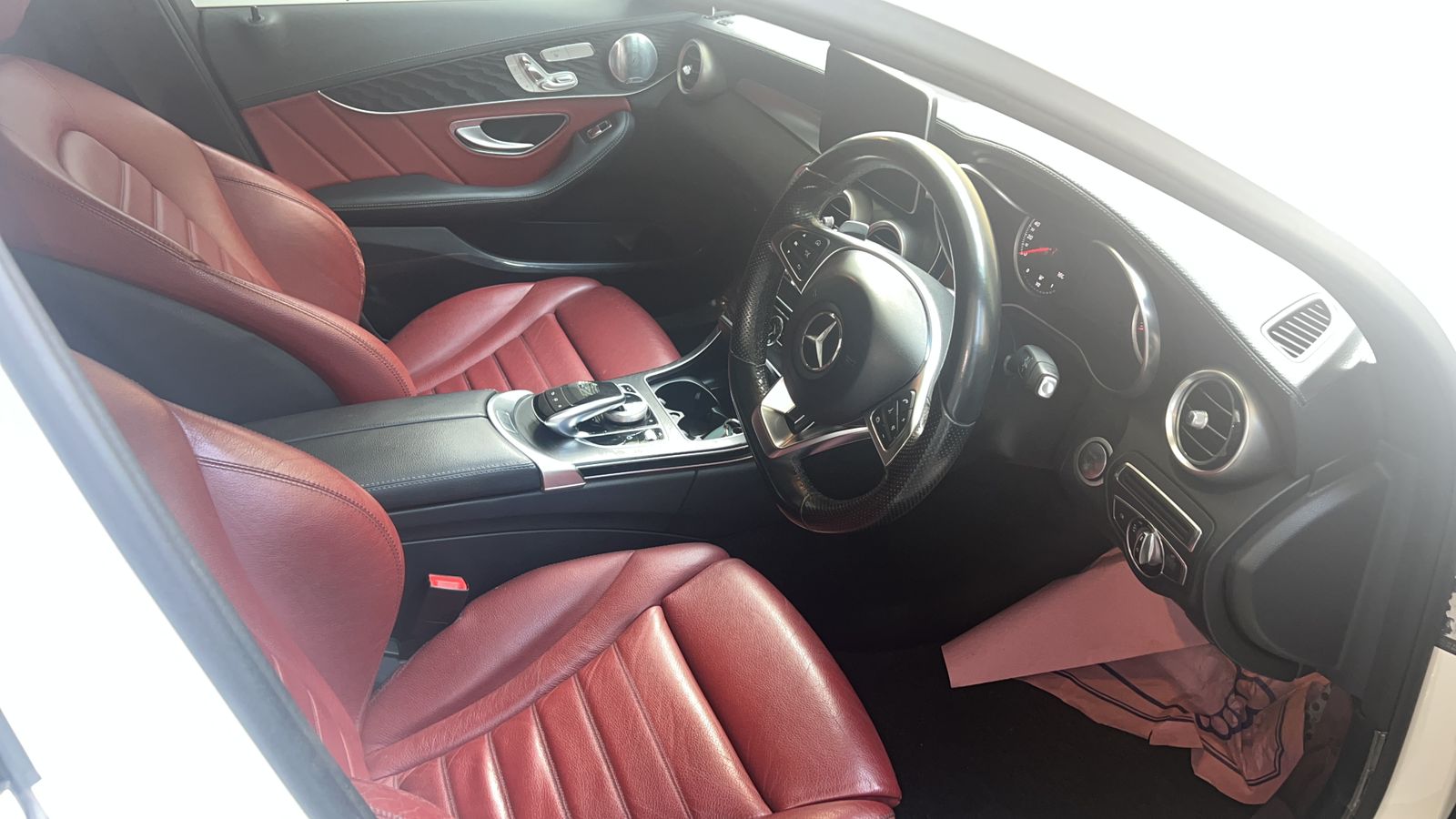 Mercedes Benz C300 2015 - Used Car sale in Sri Lanka - patpat.lk