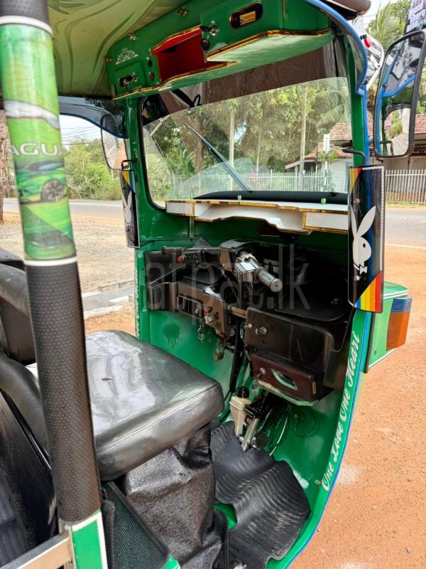 Advertisement image 6