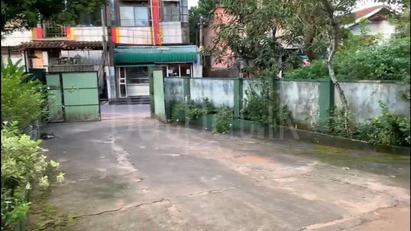  Land for Sale in Kelaniya