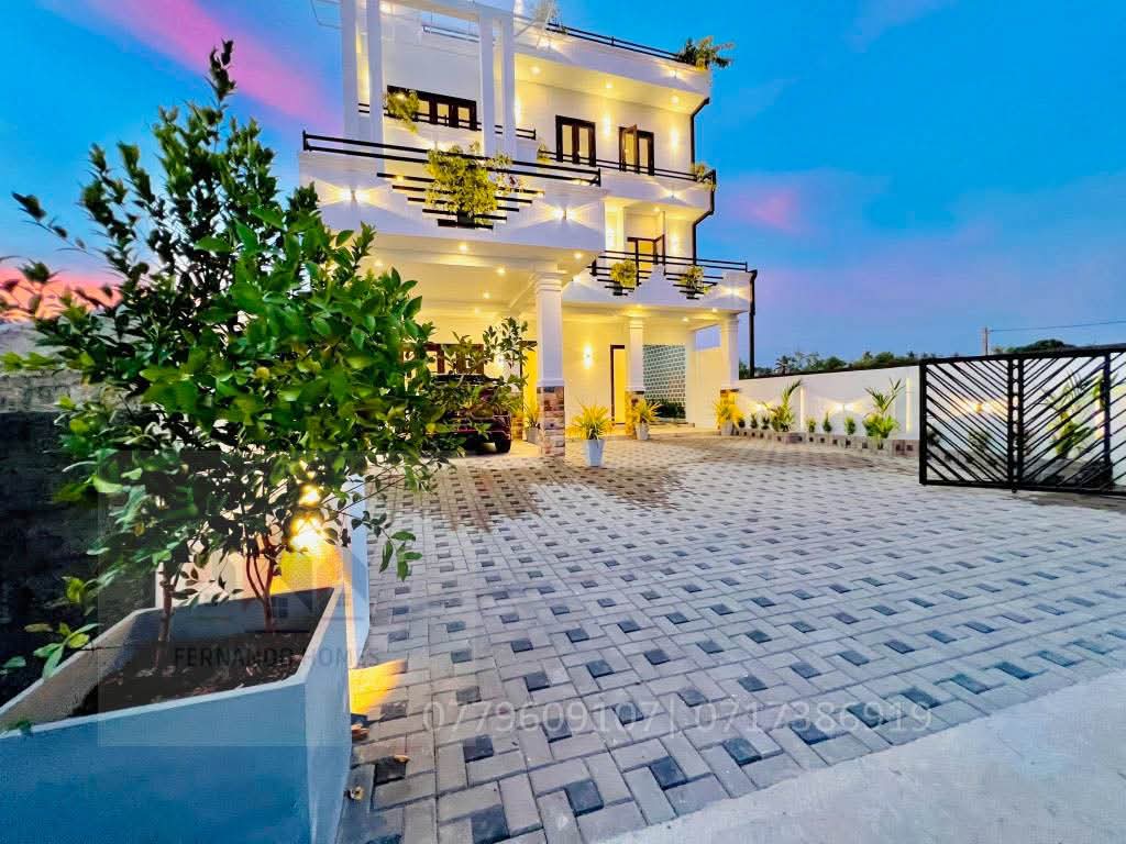 House for Sale in Negombo