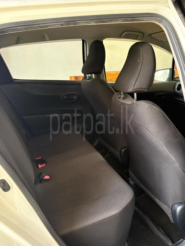 Toyota Vitz 2014 - பயன்படுத்தப்பட்டது கார் sale in Sri Lanka - patpat.lk