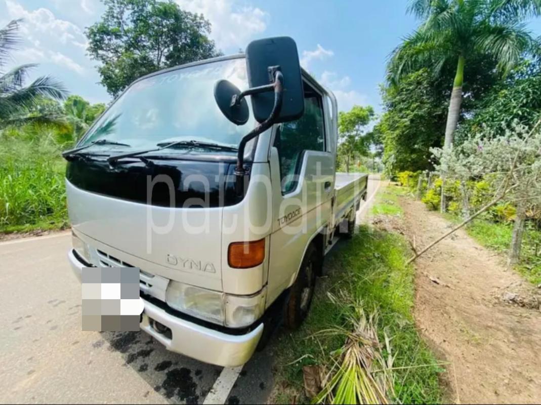 Advertisement image 3