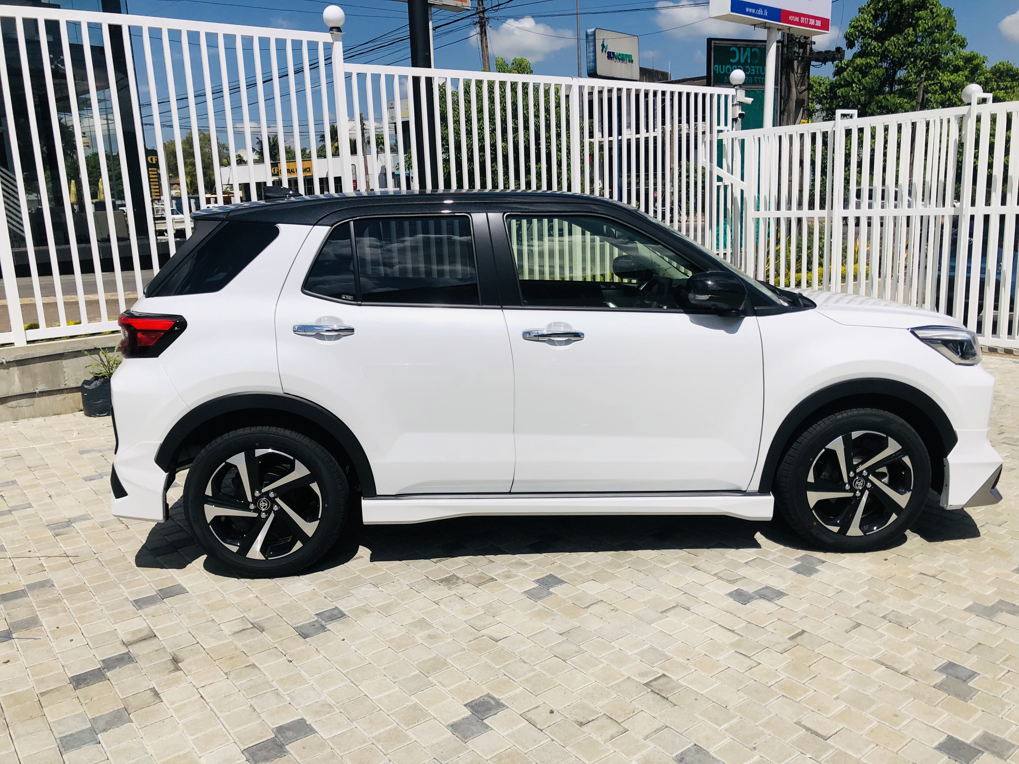 Toyota Raize 2025 - Brand New SUV sale in Sri Lanka - patpat.lk