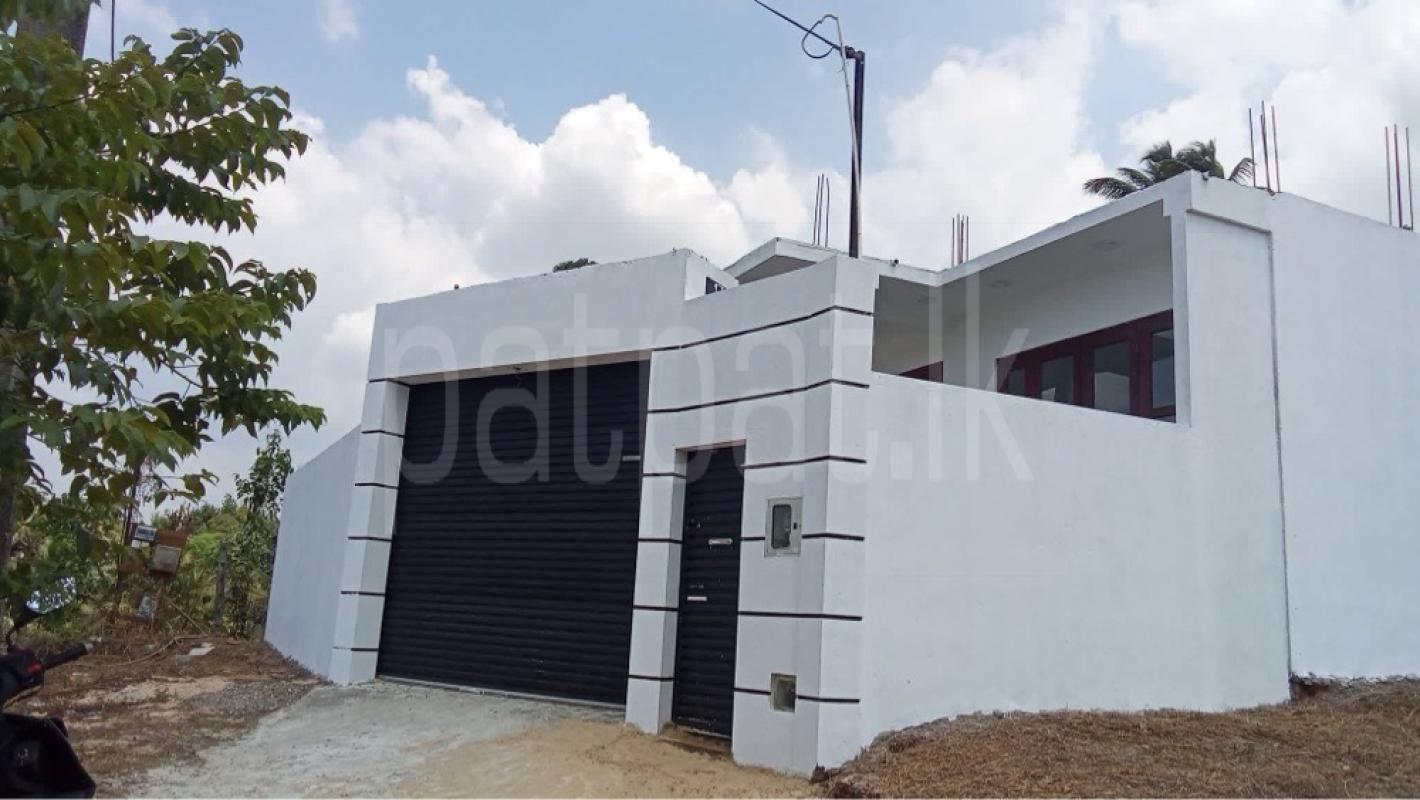 House for Sale in Kahathuduwa