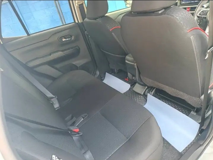 Advertisement image 6