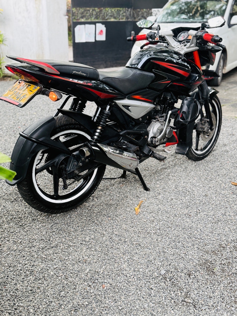 Bajaj Pulsar 2011 - Used Bike sale in Sri Lanka - patpat.lk