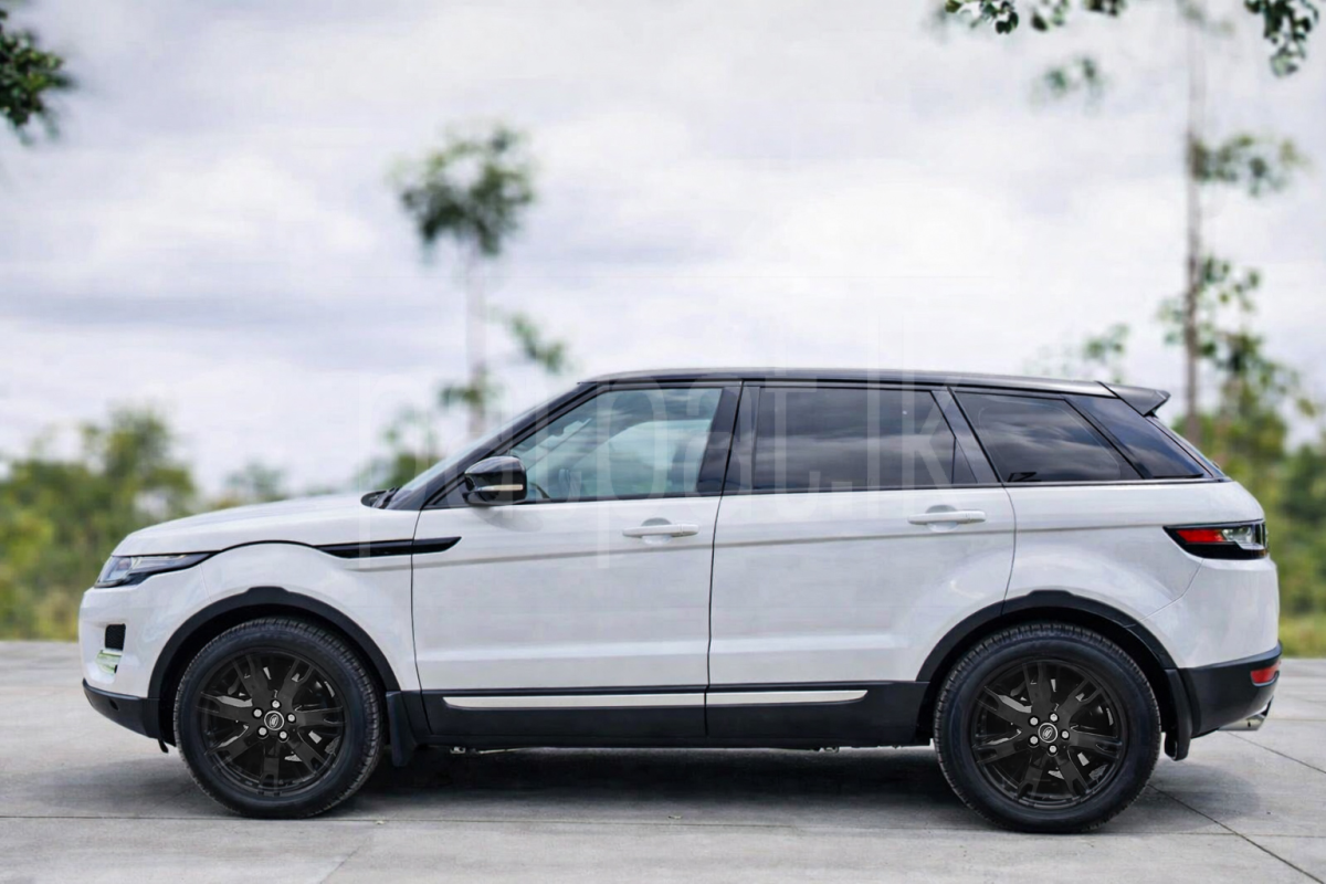 Advertisement image 3