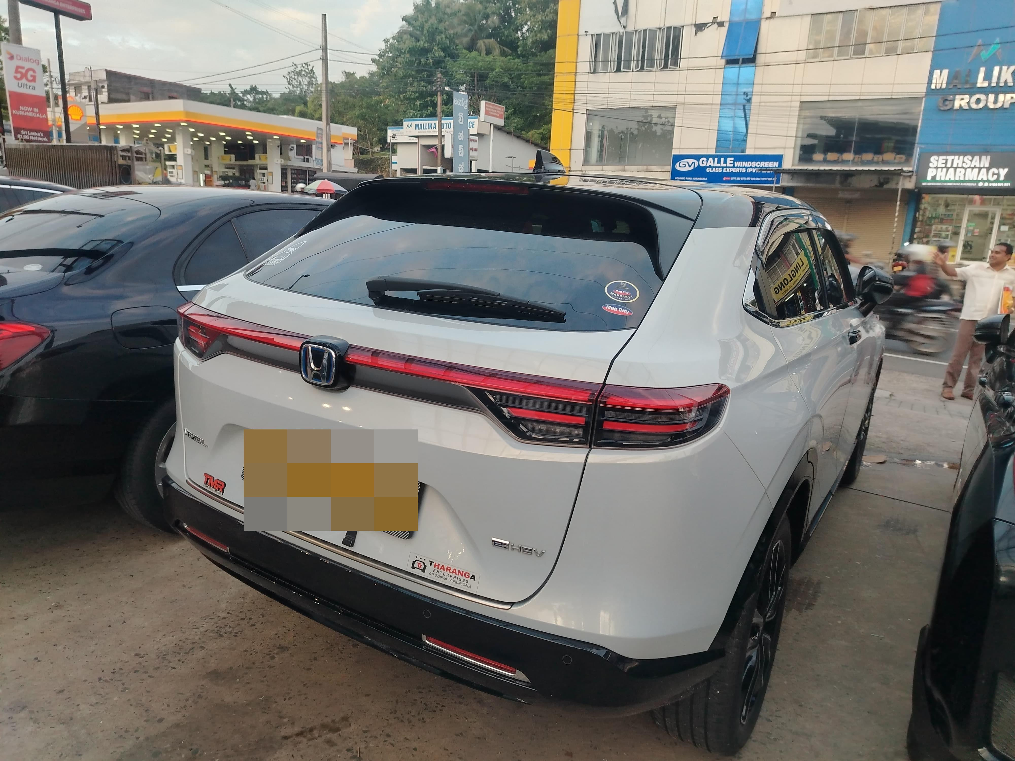 Honda Vezel 2025 - பயன்படுத்தப்பட்டது SUV sale in Sri Lanka - patpat.lk
