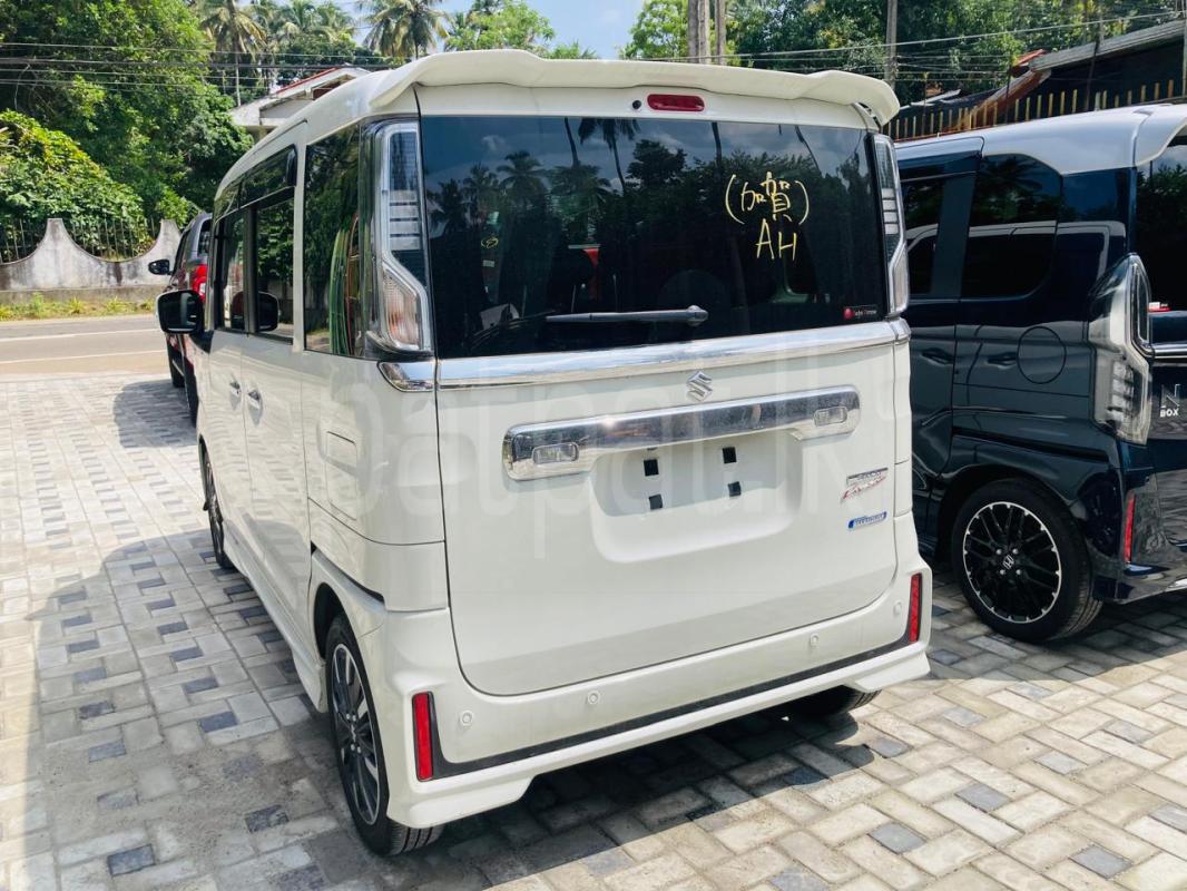 Advertisement image 4