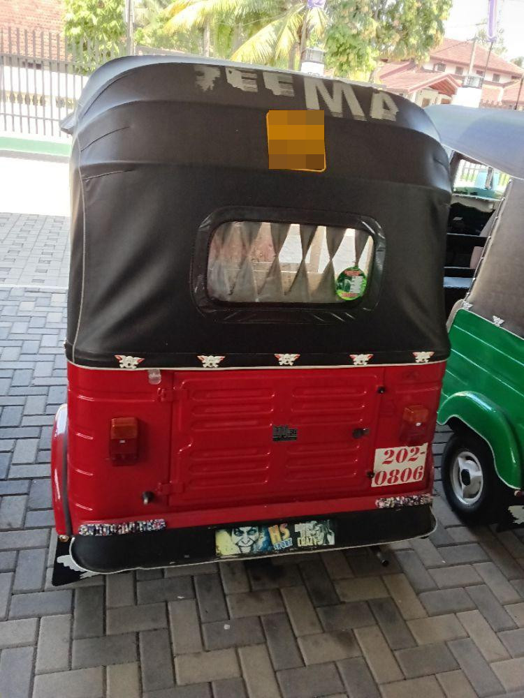 Bajaj Three Wheel 1998 - භාවිතා කරන ලද ත්‍රිරෝද රථය sale in Sri Lanka - patpat.lk