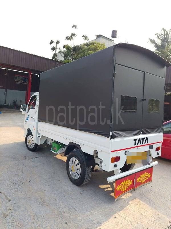 Advertisement image 4