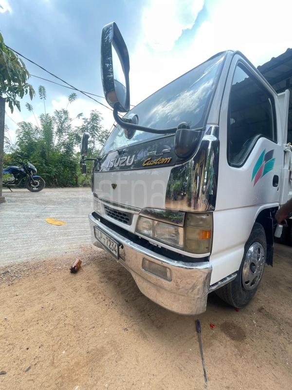 Advertisement image 3