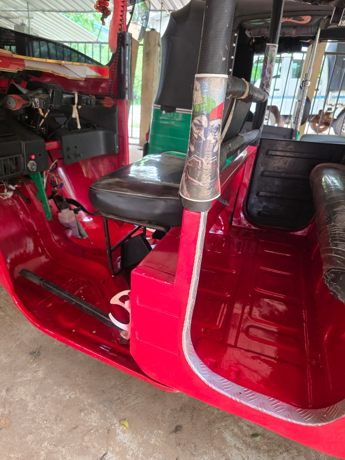 Advertisement image 6