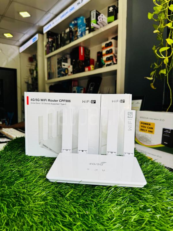 CPF906 WiFi 6 4G/5G Router