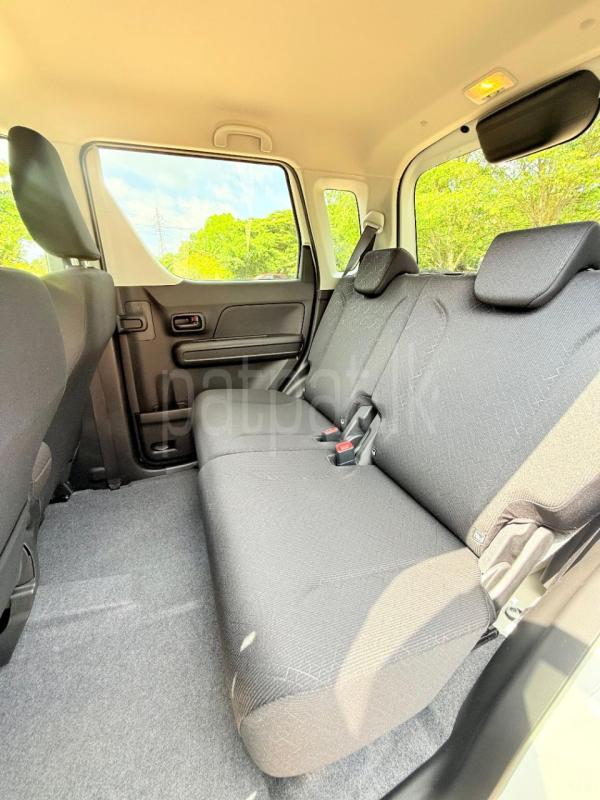 Advertisement image 6