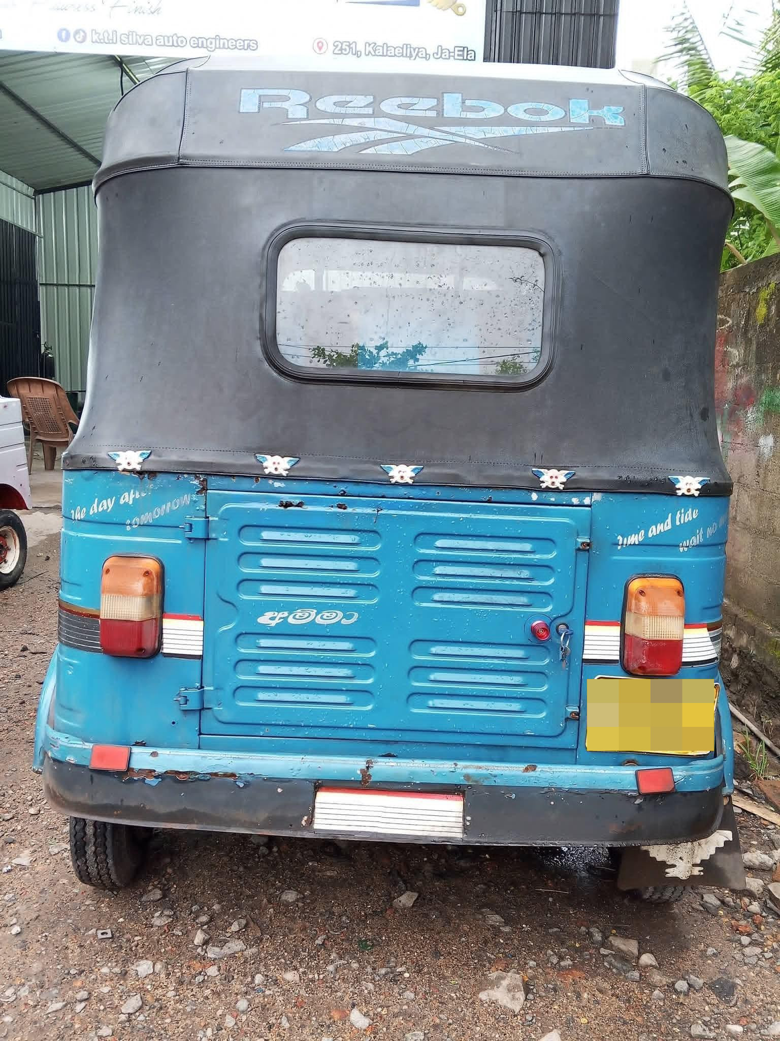 Bajaj 2 stroke 2005 - Used Three wheeler sale in Sri Lanka - patpat.lk