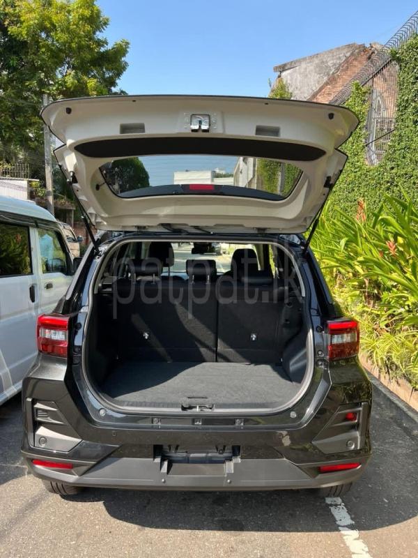 Advertisement image 5