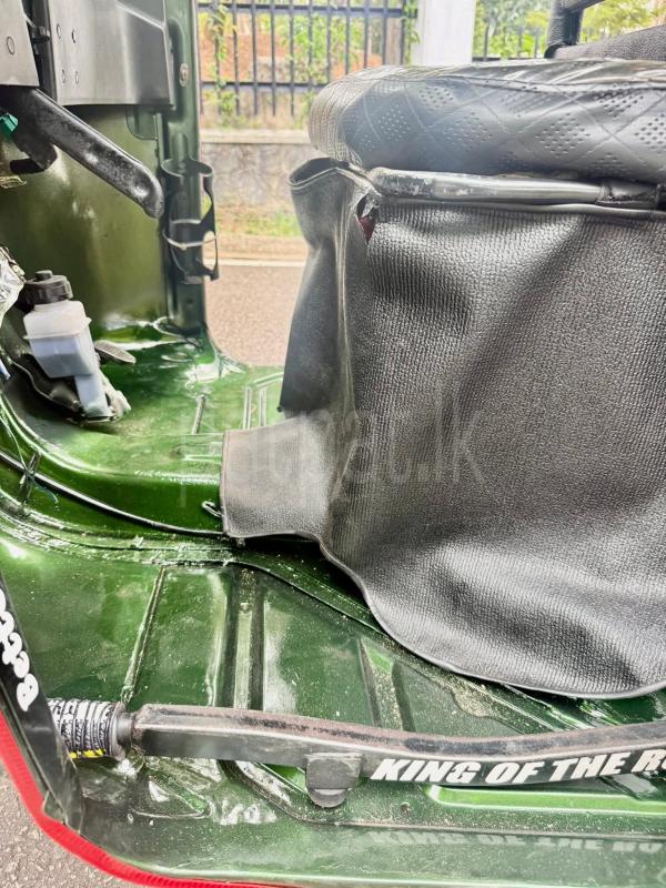 Advertisement image 4