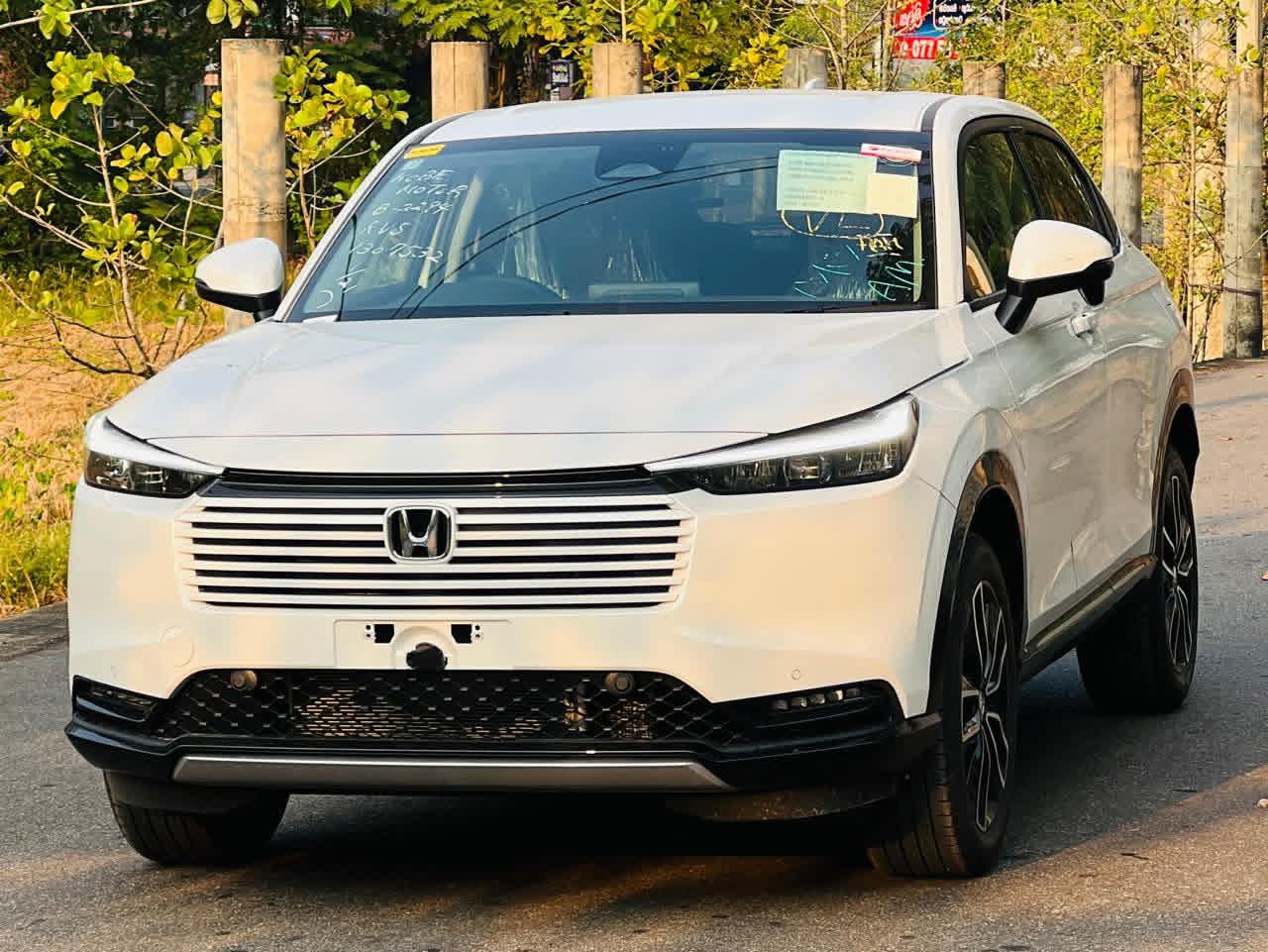 Honda Vezel 2025 ads-image-1