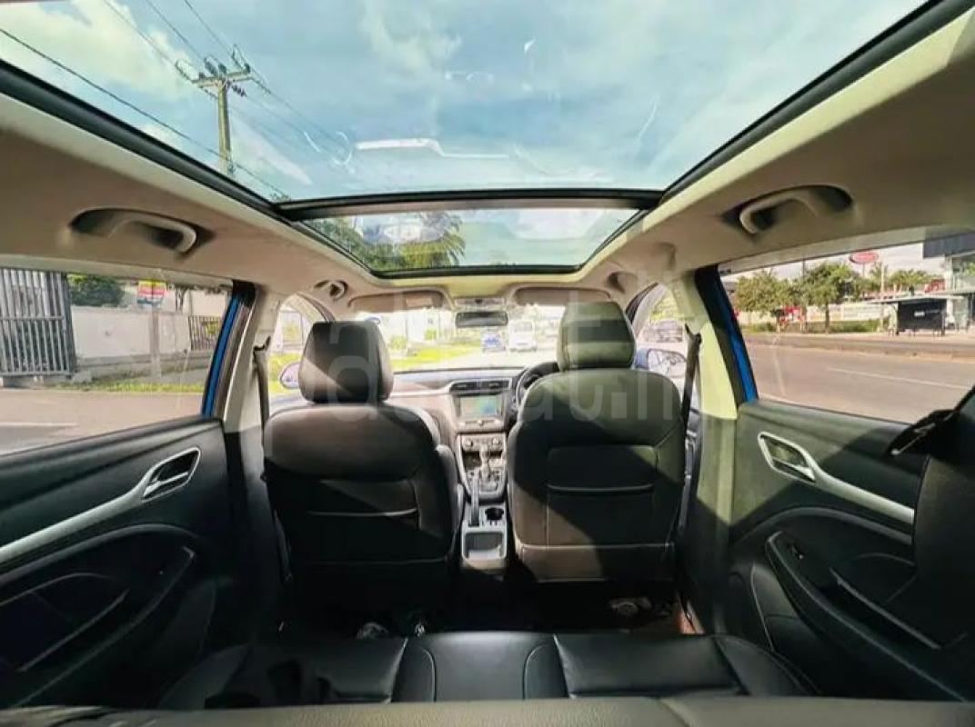 Advertisement image 6