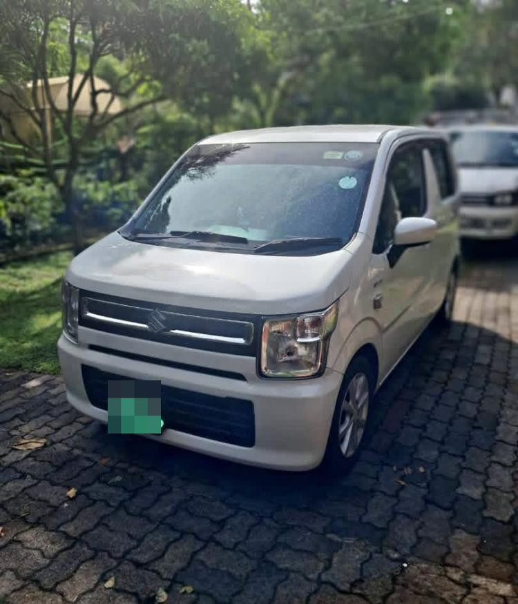 Suzuki Wagon R 2018 - பயன்படுத்தப்பட்டது கார் sale in Sri Lanka - patpat.lk