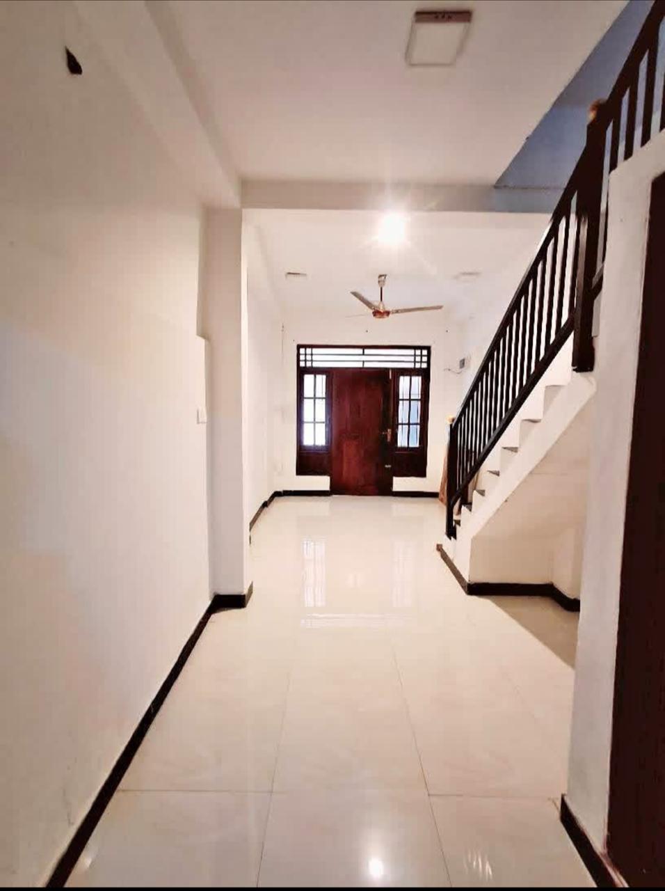 House for Sale in Maradana (Colombo 10)
