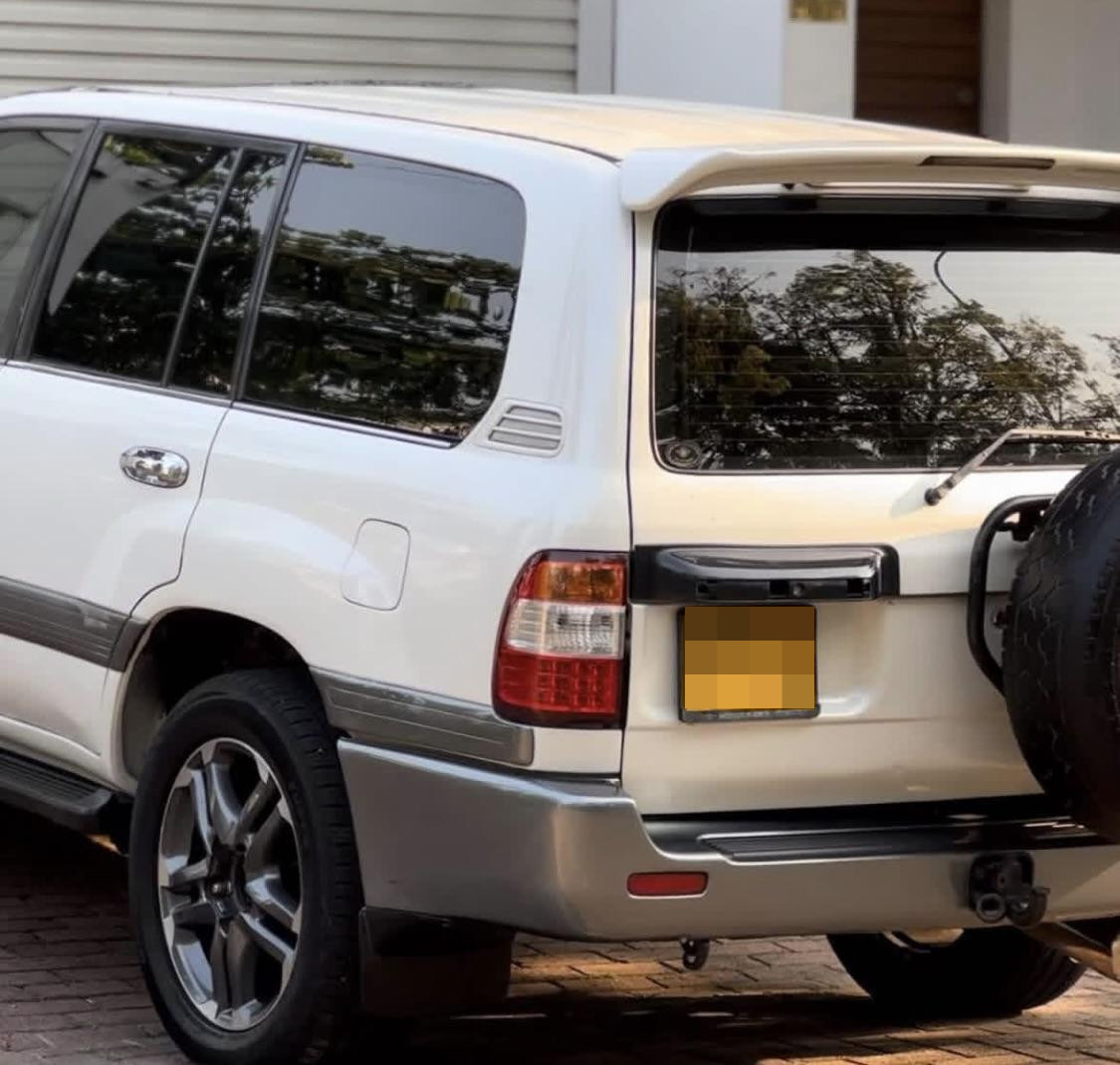 Toyota Land Cruiser 2001 - Used SUV sale in Sri Lanka - patpat.lk