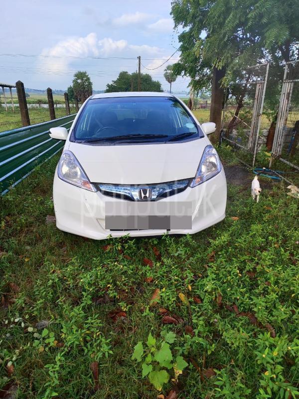 Advertisement image 1