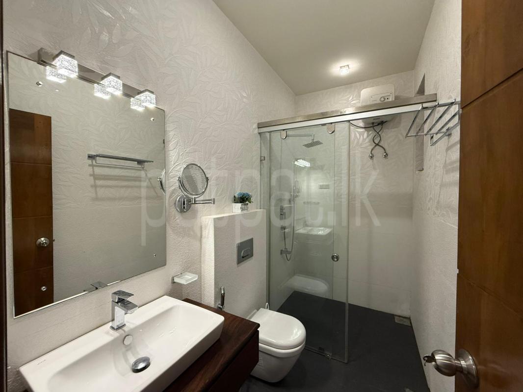 Luxury Apartment for Rent in Bambalapitiya (Colombo 04)