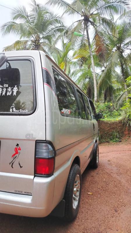 Nissan Vanette 1999 - பயன்படுத்தப்பட்டது வேன் sale in Sri Lanka - patpat.lk