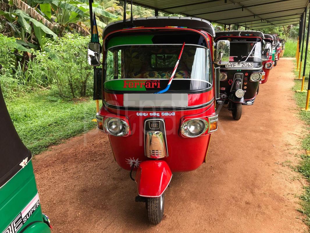 Bajaj Three Wheel 2012 - பயன்படுத்தப்பட்டது முச்சக்கர வண்டி sale in Sri Lanka - patpat.lk