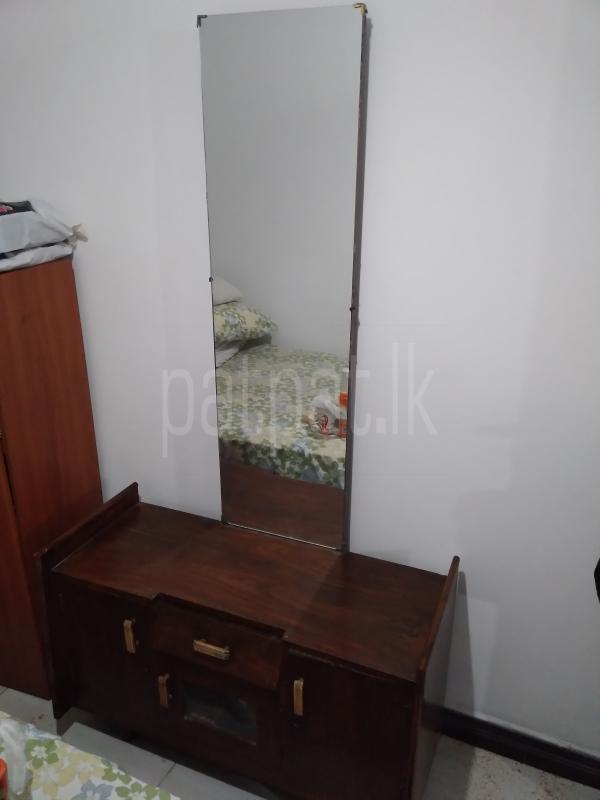 Drasing table ads-image-1