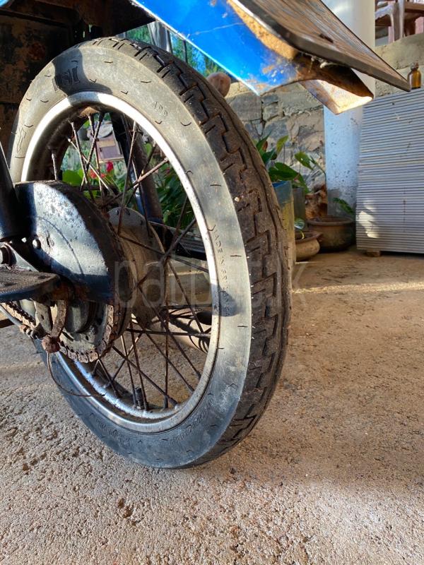 Advertisement image 5