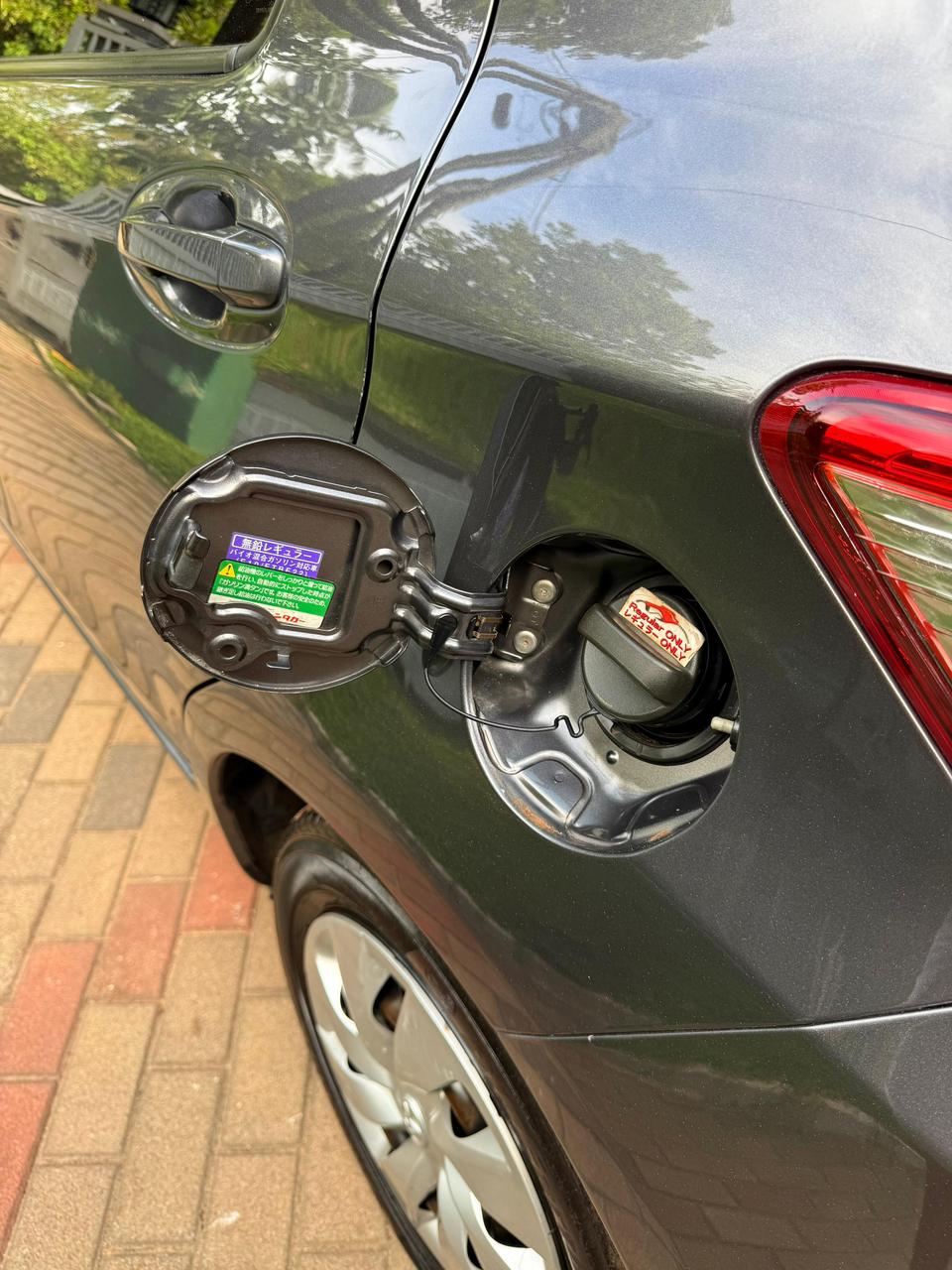 Toyota Vitz 2017 - Used Car sale in Sri Lanka - patpat.lk