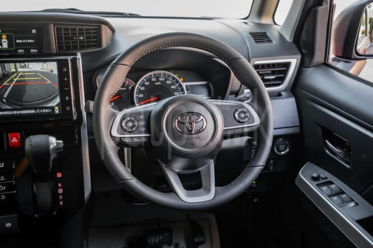 Toyota Roomy 2026 - Brand New Van sale in Sri Lanka - patpat.lk