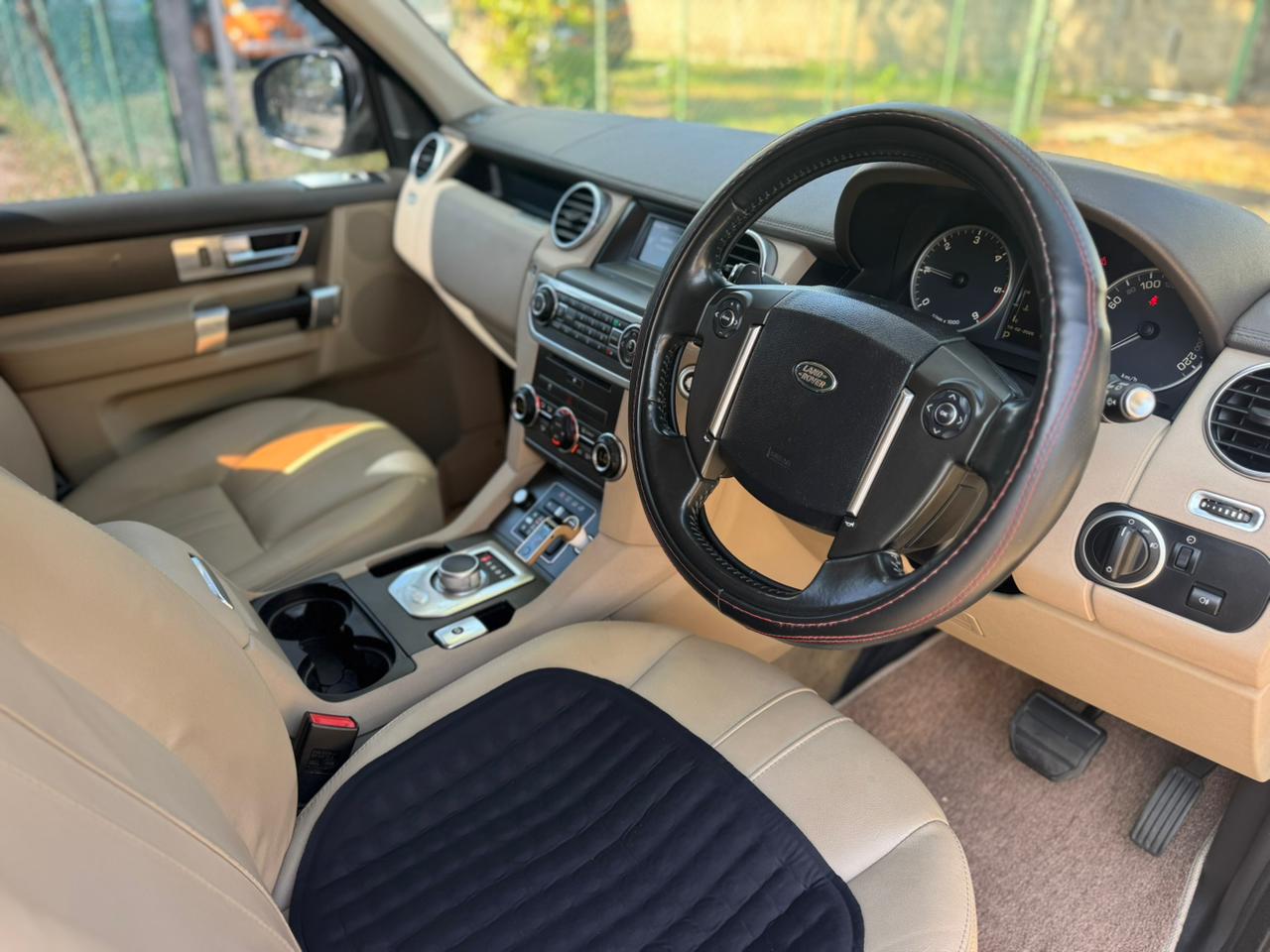 Advertisement image 4