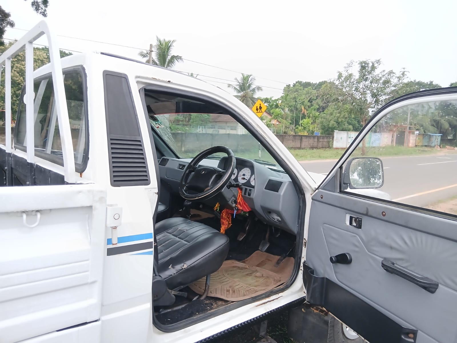 Tata Xenon 2014 - பயன்படுத்தப்பட்டது டிரக் sale in Sri Lanka - patpat.lk