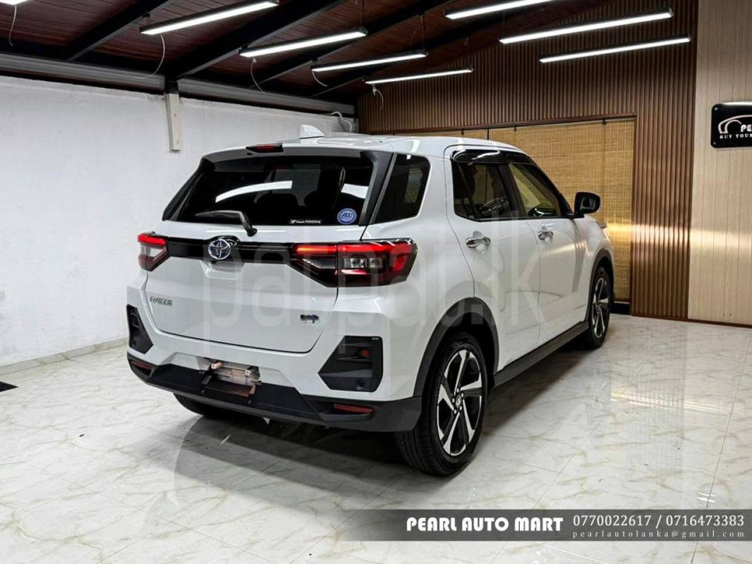 Advertisement image 6