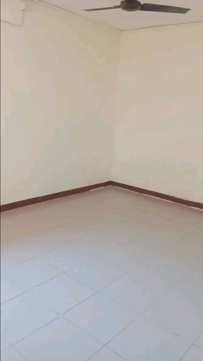 Semi Luxury Apartment for Sale in Kotahena (Colombo 13)