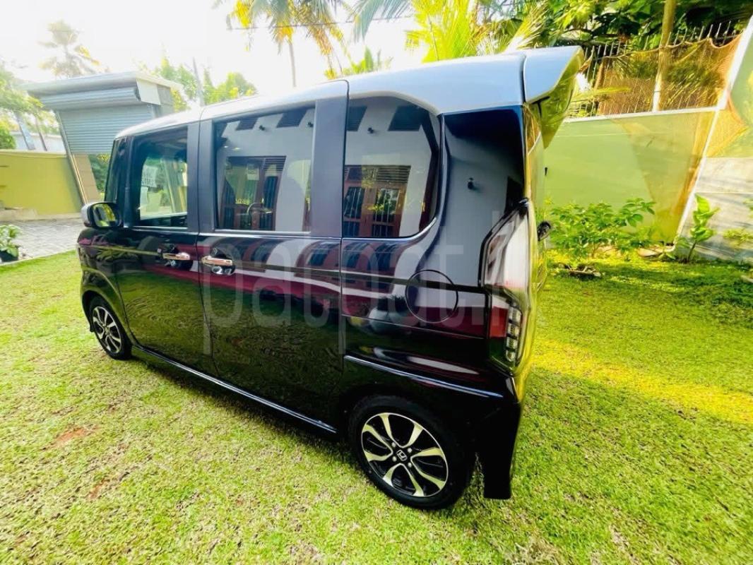 Advertisement image 4