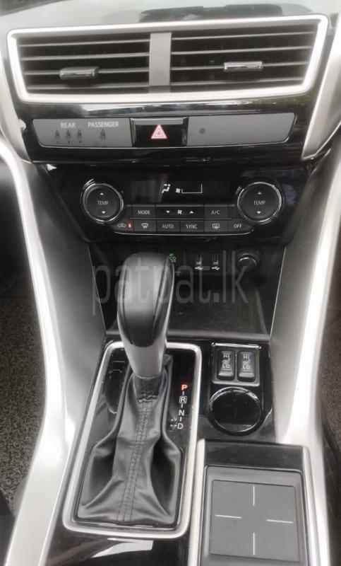 Mitsubishi Eclipse Cross 2018 - Used SUV sale in Sri Lanka - patpat.lk