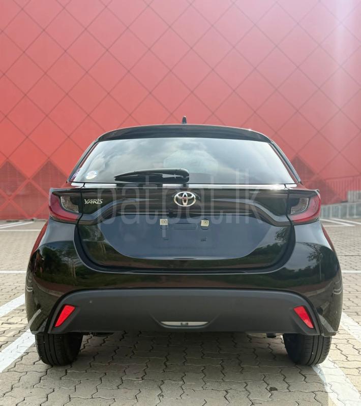 Toyota Yaris 2023 - Brand New Car sale in Sri Lanka - patpat.lk