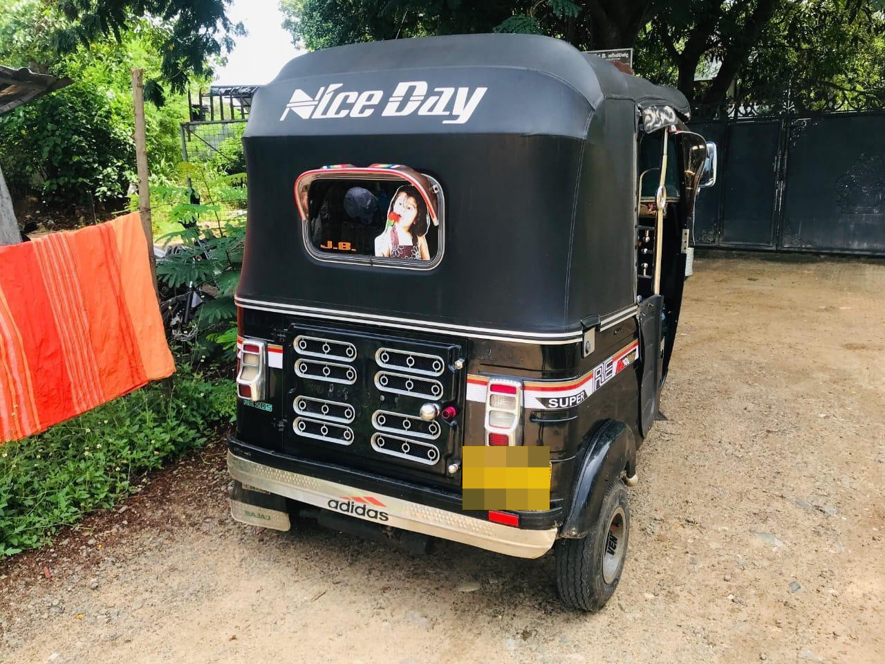 Bajaj Three Wheel 2010 - Used Three wheeler sale in Sri Lanka - patpat.lk
