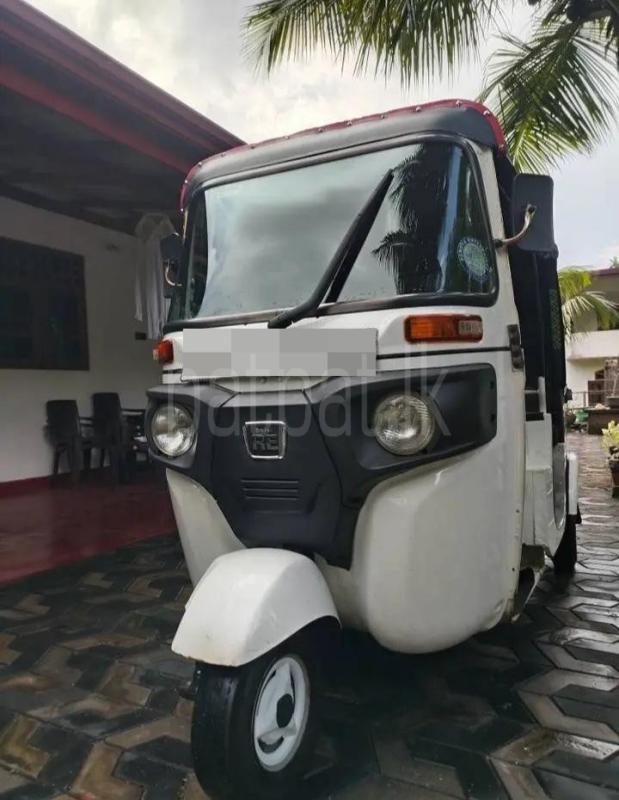 Bajaj 4 stroke 2019 - பயன்படுத்தப்பட்டது முச்சக்கர வண்டி sale in Sri Lanka - patpat.lk