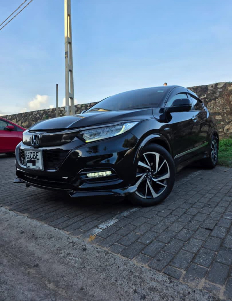 Honda Vezel 2018 - பயன்படுத்தப்பட்டது SUV sale in Sri Lanka - patpat.lk