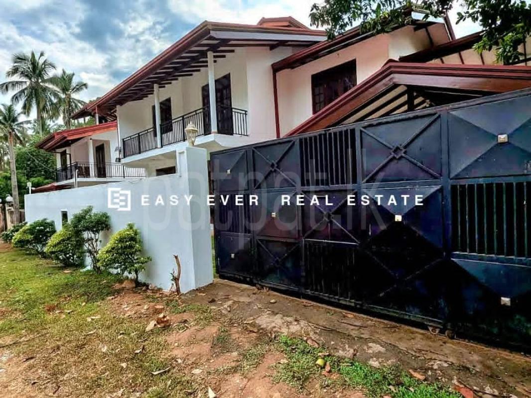 House for Sale in Nittambuwa