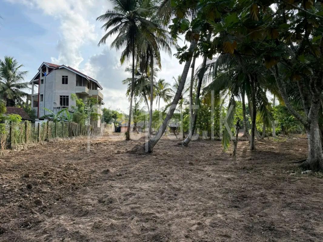 Residential Land for Sale in Bentota