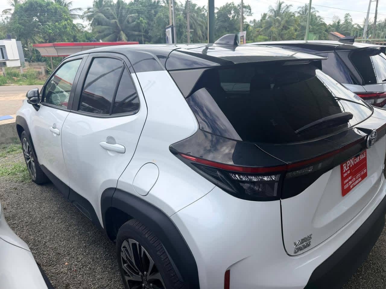 Advertisement image 4